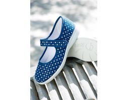 Womens Wide Fit Touch Strap Canvas Shoes - Latisha