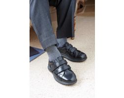 Mens Wide Fit Touch Fastening Shoes - Hugo